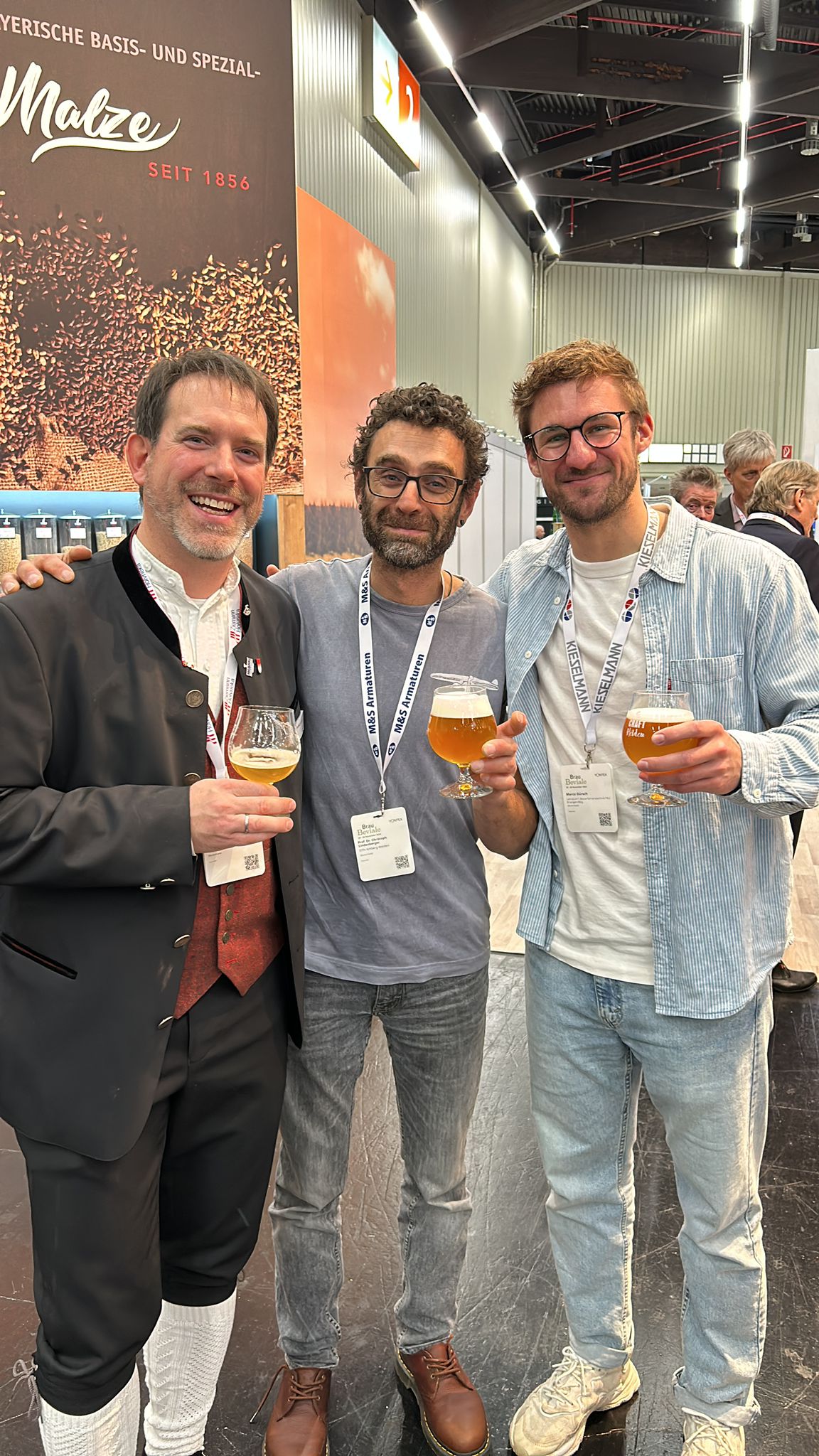 Matthias Hansen, Christoph Lindenberger, Marco Dürsch with beer in their hands